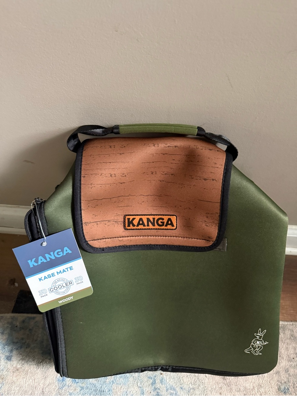 Kanga Men’s Olive & Tan Cooler Bag - KASE MATE